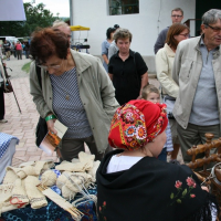 2012-09-11-07-41-42-narozeniny-vodnika-slamy-03.jpg