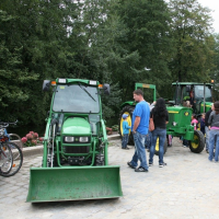 2012-09-11-07-41-42-narozeniny-vodnika-slamy-16.jpg